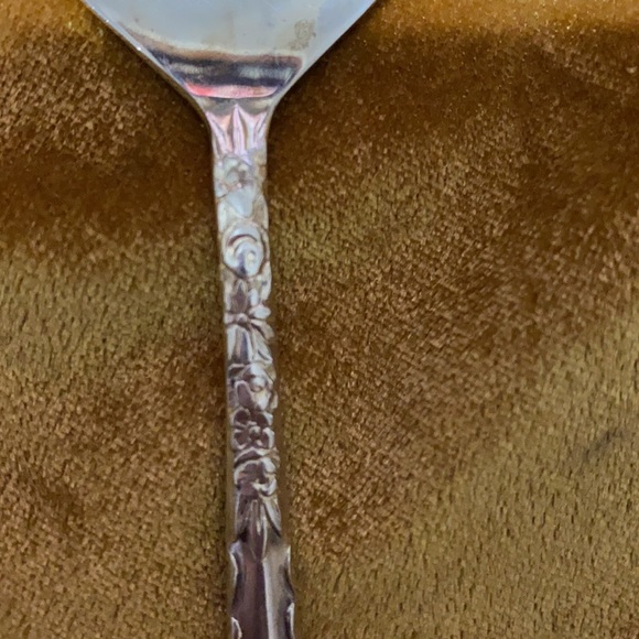 Lot of 2 - Masterpiece silver plated Japan serving spoon & misc piece - Picture 7 of 10